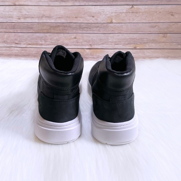 Timberland Men’s Seneca Bay Black Chukka Boots - Picture 3 of 7